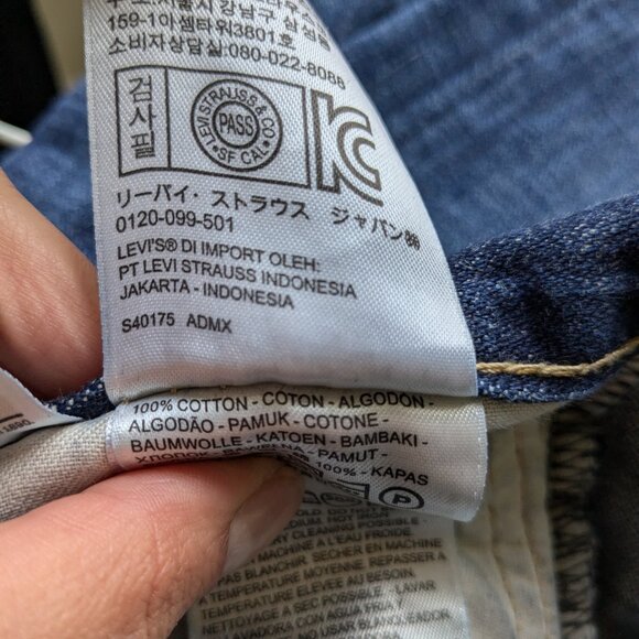 Levis 513 Jeans Men W34 L30 Blue Dark Wash Straight Leg Whiskering Actual W36L30 - Picture 8 of 9